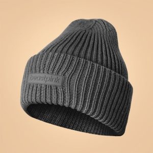 BeastPink Zimná čiapka Beanie Silver Black  universalUNI odhadovaná cena: 11.95 EUR