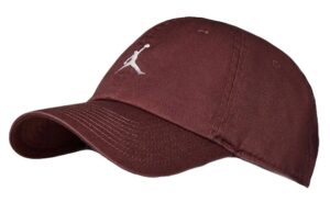 Nike Jordan Club Unstructured Curved-Bill /L, Šiltovka, Velikosť: M/L odhadovaná cena: 27.95 EUR (€)