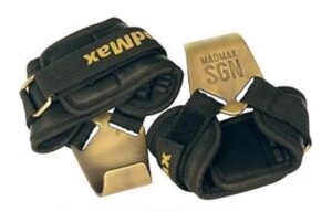 Kovové Háčky – Mad Max 1 Pár Univerzálna odhadovaná cena: 25,90 EUR